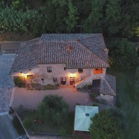 Podere Il Pero Siena Exterior foto
