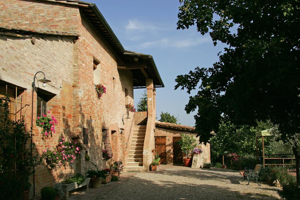 Podere Il Pero Siena Exterior foto